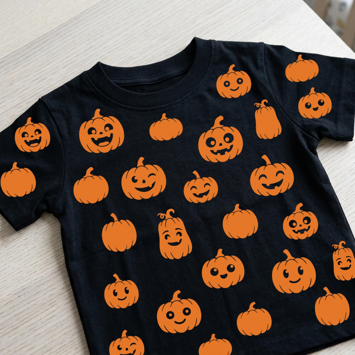 Iron on Pumpkins Transfers stickers 26x Pack - Iron-on Halloween cute Pumpkins Heat Transfer vinyl fabric