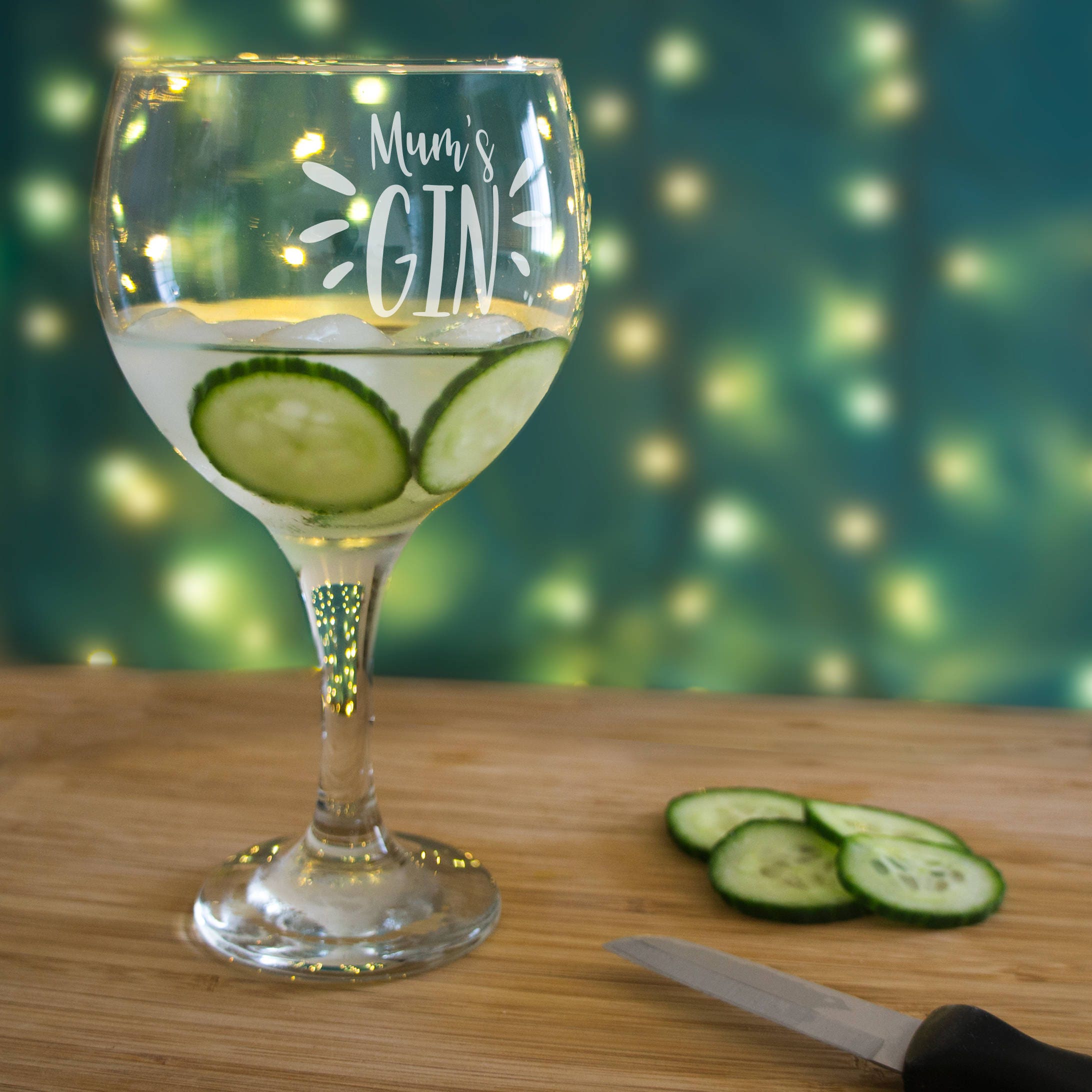 Personalised Gin Glass with name, Large balloon gin & tonic glasses with text Unique gift for her for Mother's Day gift UK, Engraved for mum